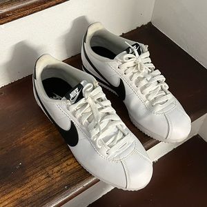 Nike Cortez white leather 9